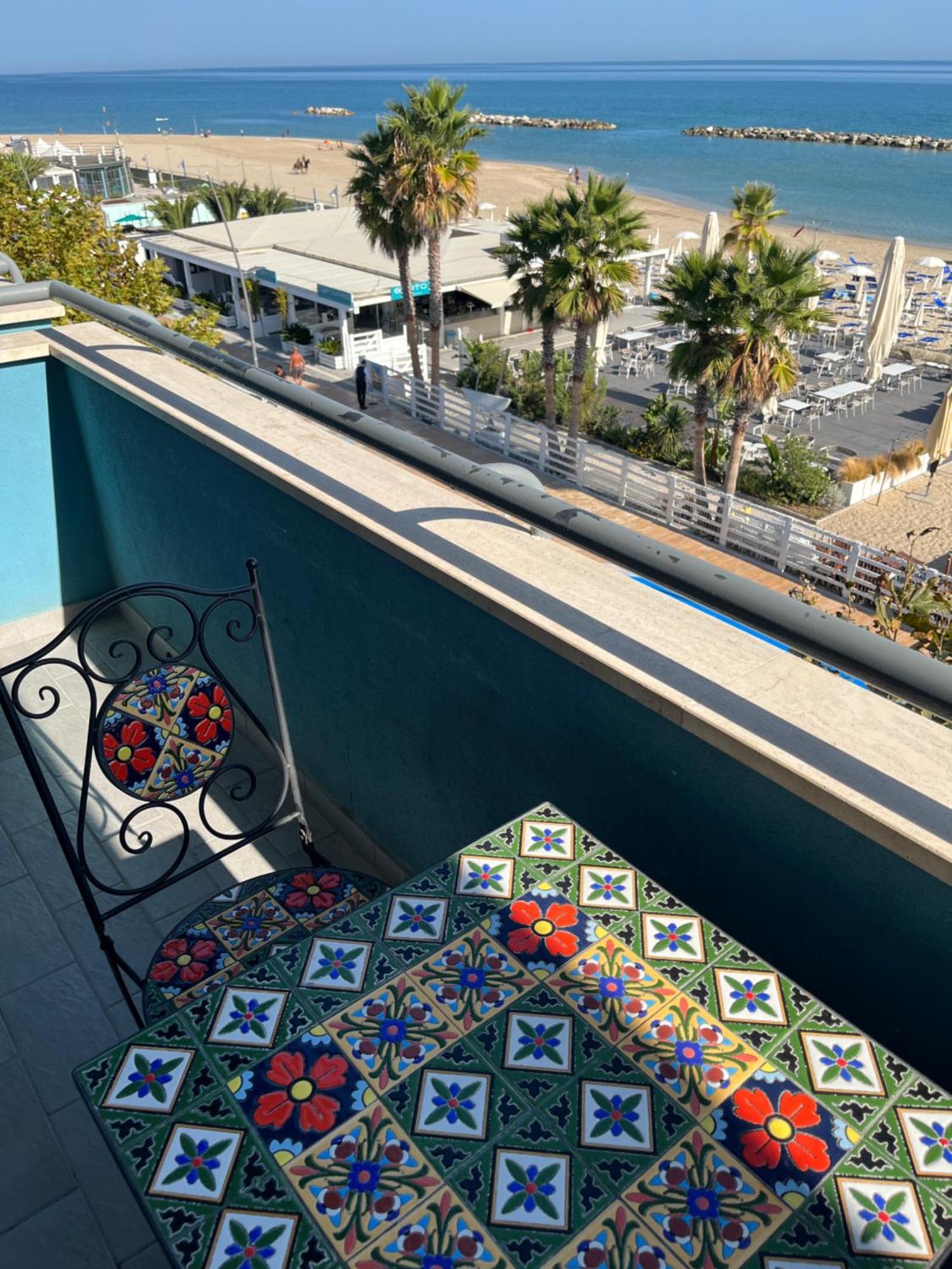 Appartamento Fronte Mare Civitanova Marche Exteriér fotografie
